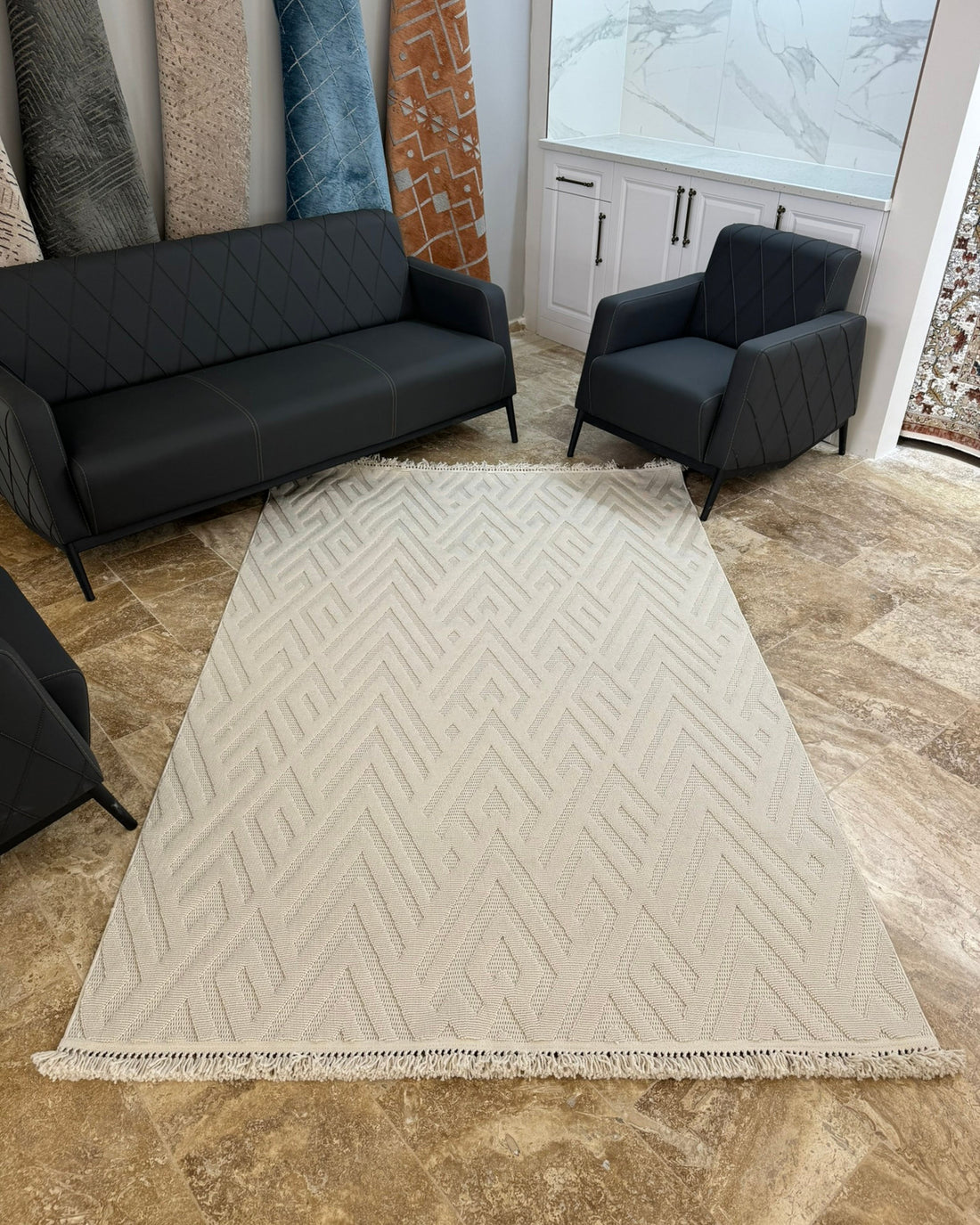 Buklem Zigzag Desenli Makine Halısı Bej