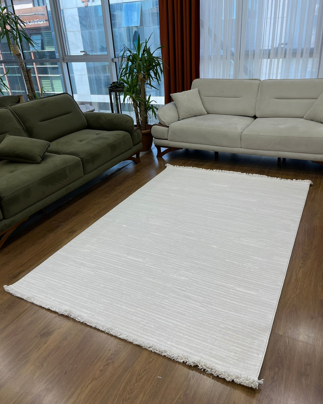 Buklem Sade Makine Halısı Bej